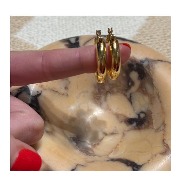 Luv AJ - Baby Amalfi Tube Hoops - Gold - Super Lightweight - Never Worn - Picture 14 of 15